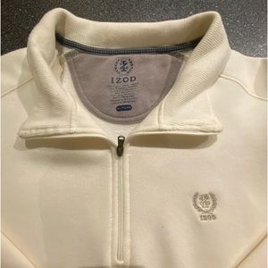 NWOT IZOD, Cozy 3/4 zip-up sweater. Looks 😊 Great 🎁